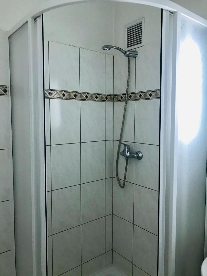 Hotel Bila Ruze Strakonice Extérieur photo