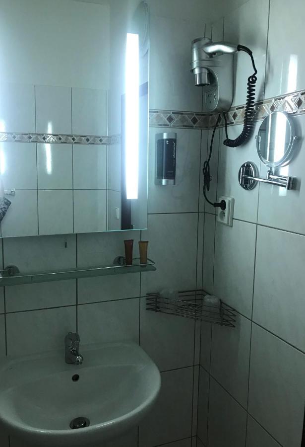Hotel Bila Ruze Strakonice Extérieur photo