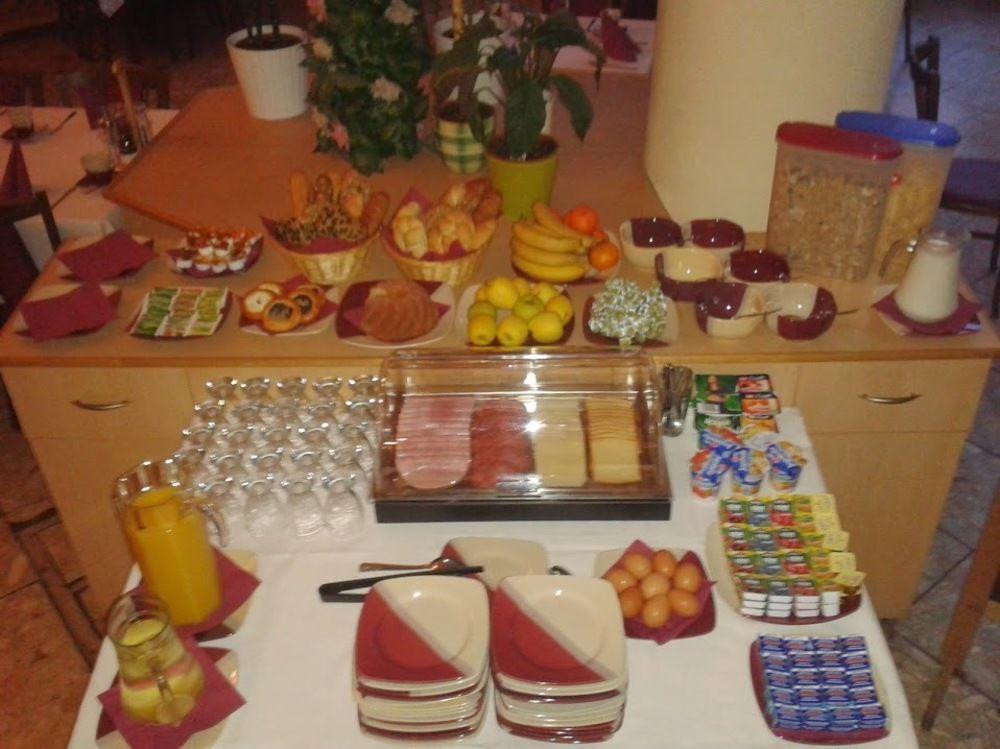 Hotel Bila Ruze Strakonice Extérieur photo